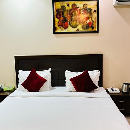 Hotel Hc Grand New Delhi Luaran gambar