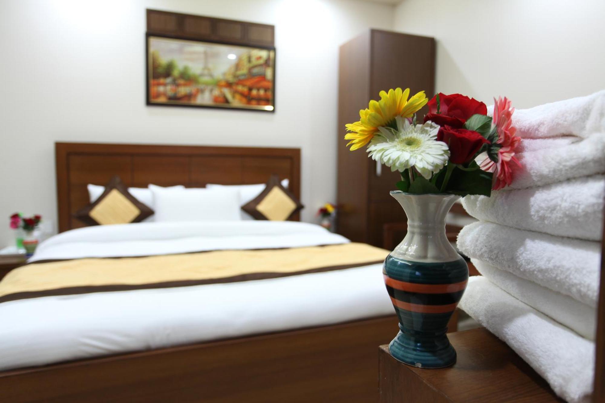 Hotel Hc Grand New Delhi Luaran gambar
