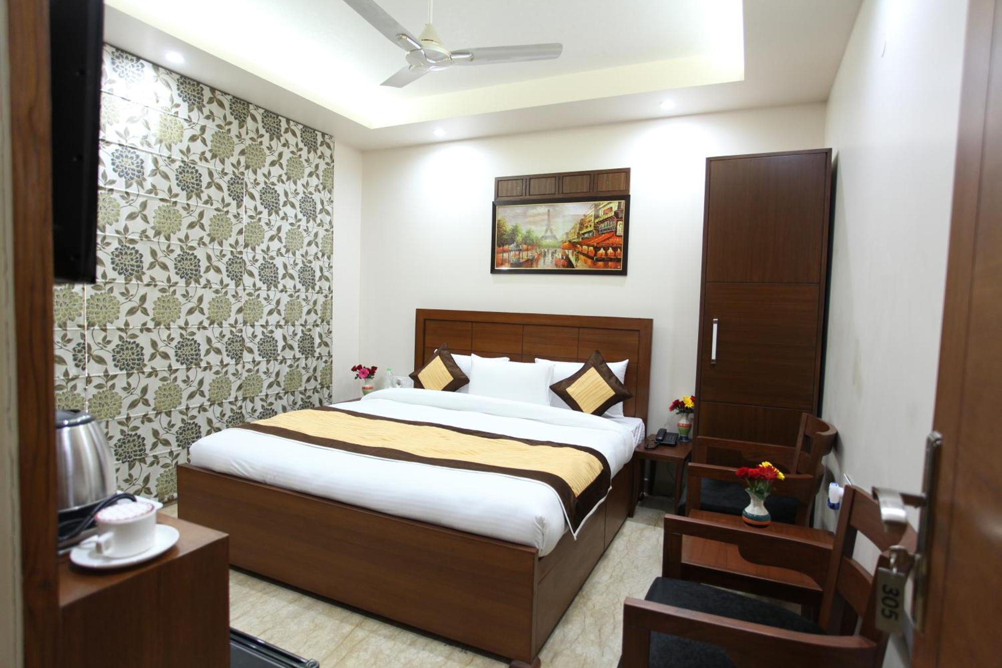 Hotel Hc Grand New Delhi Luaran gambar